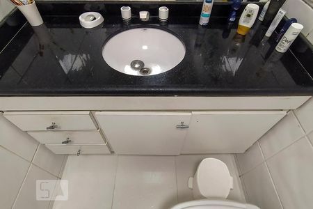 Apartamento à venda com 148m², 3 quartos e 2 vagasBanheiro da Suíte