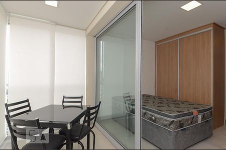 Varanda de kitnet/studio para alugar com 1 quarto, 29m² em Macedo, Guarulhos
