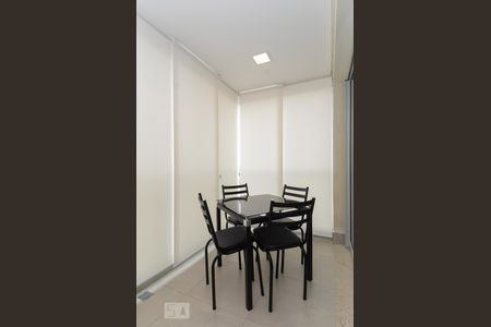 Varanda de kitnet/studio para alugar com 1 quarto, 29m² em Macedo, Guarulhos
