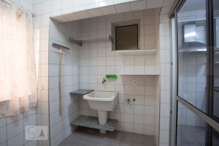 Apartamento para alugar com 120m², 3 quartos e 2 vagasÁrea de serviço