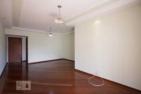 Sala de apartamento para alugar com 3 quartos, 120m² em Centro, Ribeirão Preto