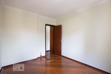 Apartamento para alugar com 120m², 3 quartos e 2 vagasQuarto 1