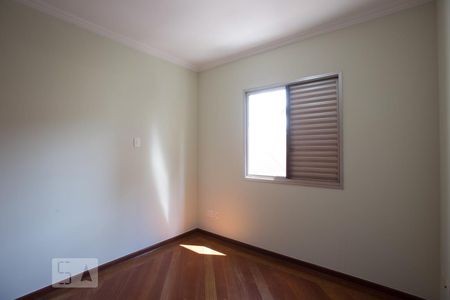 Apartamento para alugar com 120m², 3 quartos e 2 vagasQuarto 2