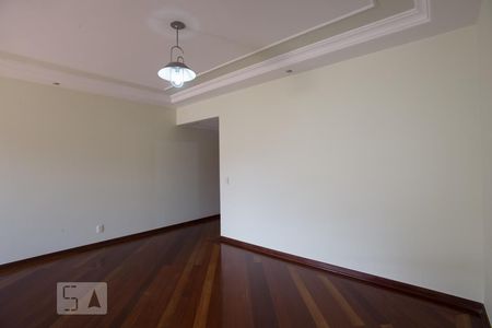 Sala de apartamento para alugar com 3 quartos, 120m² em Centro, Ribeirão Preto