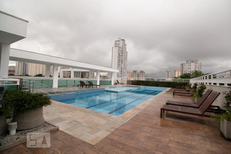 Studio para alugar com 45m², 1 quarto e 1 vagaPiscina