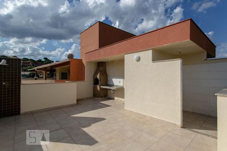 Apartamento à venda com 130m², 2 quartos e 2 vagas Apartamento à venda com 130m², 2 quartos e 2 vagasChurrasqueira