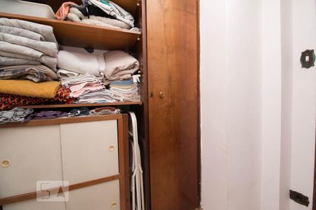 Apartamento à venda com 138m², 3 quartos e 2 vagas Apartamento à venda com 138m², 3 quartos e 2 vagasDispensa