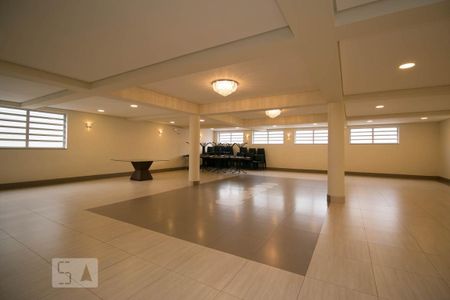 Apartamento à venda com 138m², 3 quartos e 2 vagas Apartamento à venda com 138m², 3 quartos e 2 vagasSalão de Festas