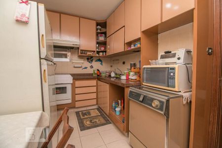 Apartamento à venda com 138m², 3 quartos e 2 vagas Apartamento à venda com 138m², 3 quartos e 2 vagasCozinha