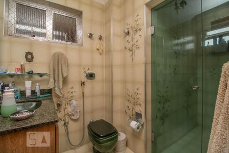 Apartamento à venda com 138m², 3 quartos e 2 vagas Apartamento à venda com 138m², 3 quartos e 2 vagasBanheiro Suite