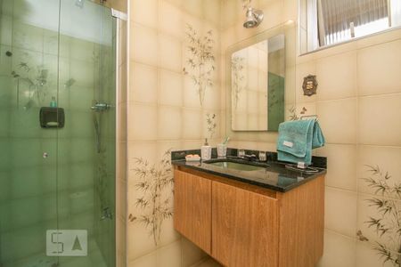 Apartamento à venda com 138m², 3 quartos e 2 vagas Apartamento à venda com 138m², 3 quartos e 2 vagasBanheiro