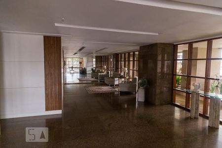 Apartamento à venda com 155m², 3 quartos e 2 vagas Apartamento à venda com 155m², 3 quartos e 2 vagasÁrea comum