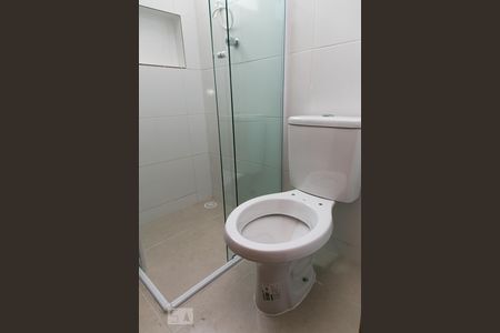 Banheiro de apartamento para alugar com 1 quarto, 31m² em Vila Medeiros, São Paulo