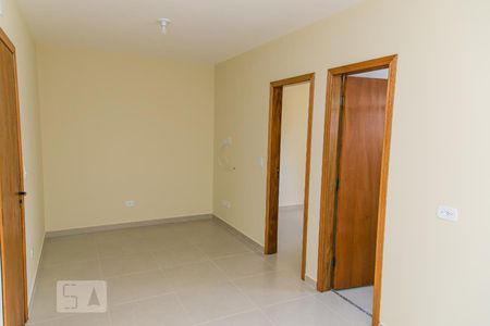 Sala e Cozinha de apartamento para alugar com 1 quarto, 31m² em Vila Medeiros, São Paulo