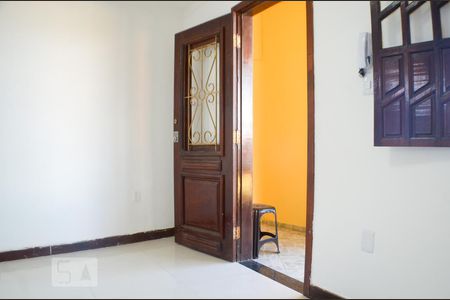 Sala de apartamento para alugar com 2 quartos, 70m² em Itapuã, Salvador