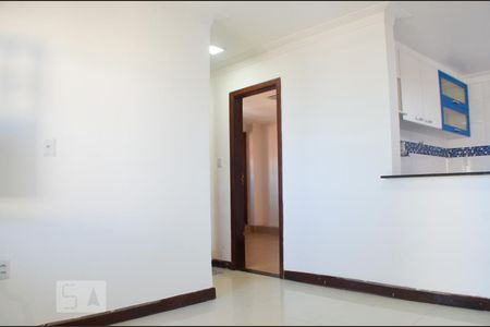 Sala de apartamento para alugar com 2 quartos, 70m² em Itapuã, Salvador
