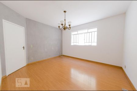 Sala de apartamento para alugar com 3 quartos, 110m² em Salgado Filho, Belo Horizonte