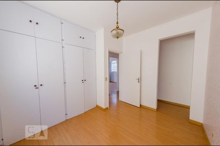Apartamento para alugar com 110m², 3 quartos e 1 vaga Apartamento para alugar com 110m², 3 quartos e 1 vagaQuarto 3