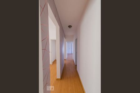 Apartamento para alugar com 110m², 3 quartos e 1 vaga Apartamento para alugar com 110m², 3 quartos e 1 vagaCorredor