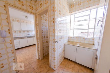 Apartamento para alugar com 110m², 3 quartos e 1 vaga Apartamento para alugar com 110m², 3 quartos e 1 vagaÁrea de serviço