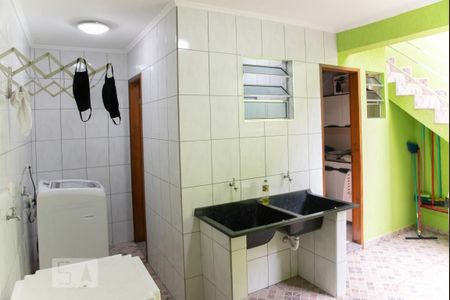 Casa à venda com 125m², 3 quartos e 2 vagasÁrea de Serviço