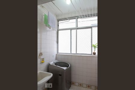 Apartamento à venda com 99m², 4 quartos e 1 vagaÁrea de Serviço