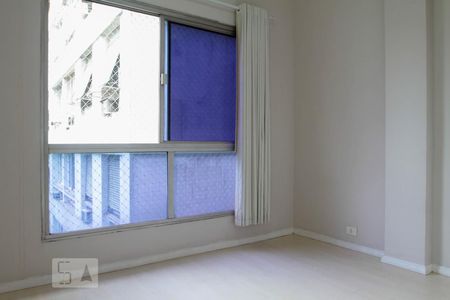 Quarto 1 de apartamento à venda com 4 quartos, 99m² em Jardim Botânico, Rio de Janeiro