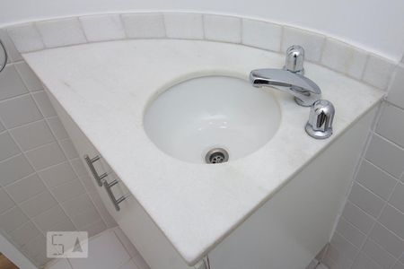 Apartamento à venda com 56m², 2 quartos e 1 vaga Apartamento à venda com 56m², 2 quartos e 1 vagaDetalhe lavabo
