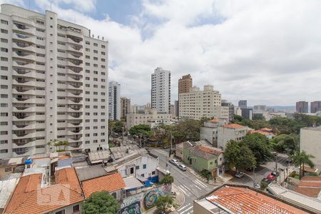 Apartamento à venda com 56m², 2 quartos e 1 vaga Apartamento à venda com 56m², 2 quartos e 1 vagaVista Quarto 2
