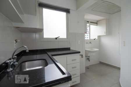 Apartamento à venda com 56m², 2 quartos e 1 vaga Apartamento à venda com 56m², 2 quartos e 1 vagaCozinha e Área de Serviço