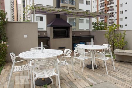 Apartamento à venda com 56m², 2 quartos e 1 vaga Apartamento à venda com 56m², 2 quartos e 1 vagaÁrea comum - Churrasqueira