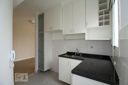 Apartamento à venda com 56m², 2 quartos e 1 vaga Apartamento à venda com 56m², 2 quartos e 1 vagaCozinha - Armários