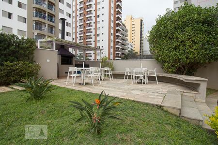 Apartamento à venda com 56m², 2 quartos e 1 vaga Apartamento à venda com 56m², 2 quartos e 1 vagaÁrea comum - Churrasqueira