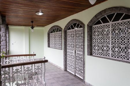 Varanda Sala de casa à venda com 5 quartos, 473m² em Campo Grande, Rio de Janeiro