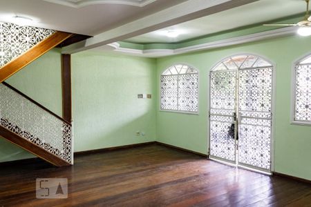 Casa à venda com 5 quartos, 473m² em Campo Grande, Rio de Janeiro
