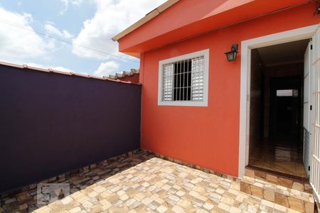 Casa para alugar com 50m², 1 quarto e sem vagaQuintal