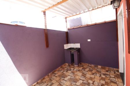 Casa para alugar com 50m², 1 quarto e sem vagaÁrea de Serviço