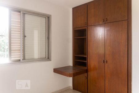 Apartamento à venda com 64m², 2 quartos e 1 vagaQuarto 2