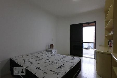 Apartamento à venda com 220m², 3 quartos e 4 vagasSuite 1