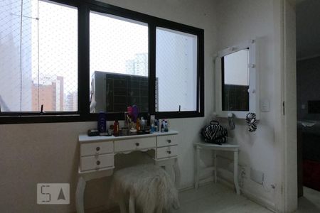 Apartamento à venda com 220m², 3 quartos e 4 vagasSuíte 3