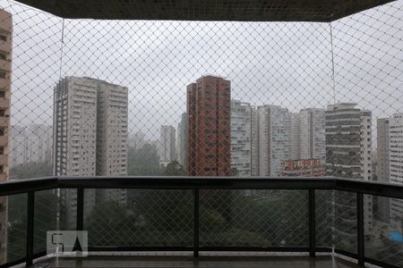 Apartamento à venda com 220m², 3 quartos e 4 vagasSuite 1