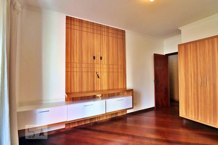 Apartamento à venda com 150m², 3 quartos e 3 vagasQuarto Suíte