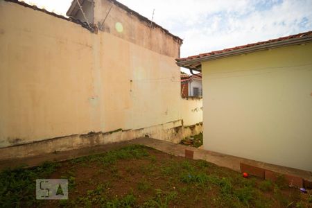 Casa à venda com 190m², 2 quartos e 3 vagasQuintal