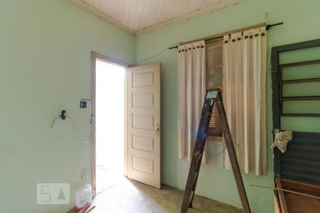 Casa à venda com 190m², 2 quartos e 3 vagasQuarto de Serviço