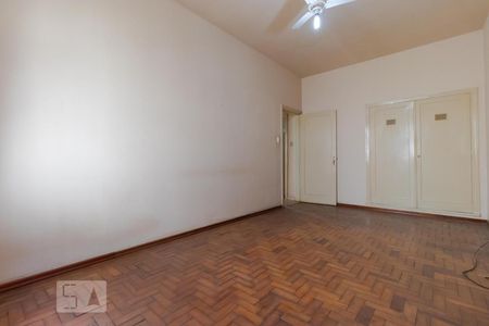 Casa à venda com 190m², 2 quartos e 3 vagasQuarto 01
