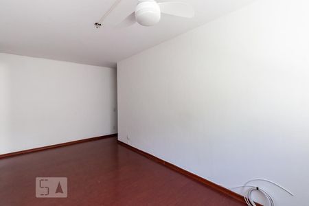Sala de apartamento para alugar com 1 quarto, 45m² em Vila Nova Conceição, São Paulo