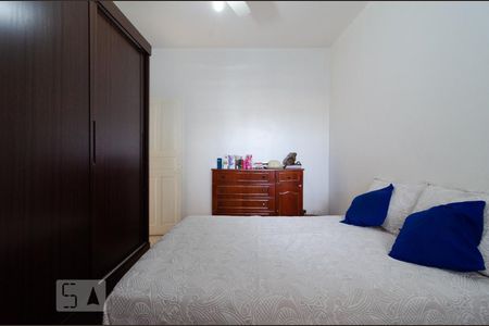 Casa à venda com 268m², 3 quartos e 4 vagas Casa à venda com 268m², 3 quartos e 4 vagasQuarto 2