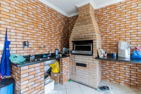 Apartamento à venda com 180m², 3 quartos e sem vagaCopa - Churrasqueira