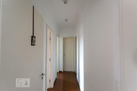 Corredor de apartamento à venda com 3 quartos, 112m² em Renascença, Belo Horizonte