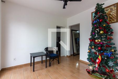 Sala de casa à venda com 3 quartos, 197m² em Jardim das Flores, Osasco